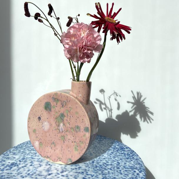 De mooiste vazen voor je bloemen zijn handgemaakt - The Clay Shaper